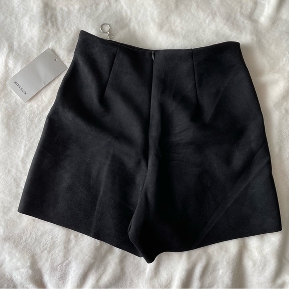NWT suede Zara skort - Picture 3 of 4